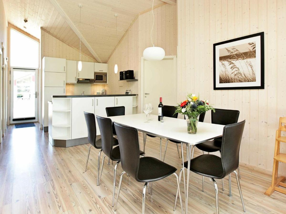 8 Person Holiday Home In Gro Enbrode Großenbrode 외부 사진